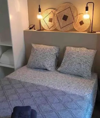 Cosy En Plein Centre Apartment *