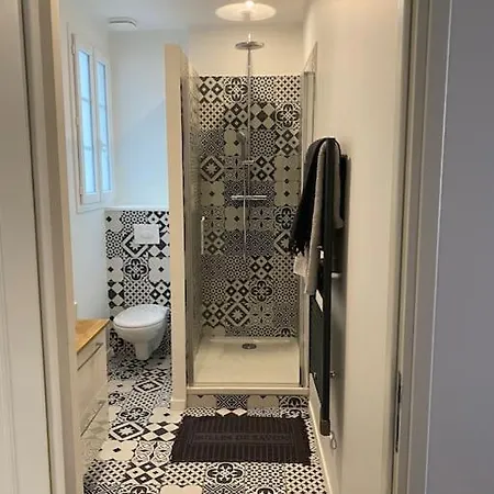 Cosy En Plein Centre Apartment *